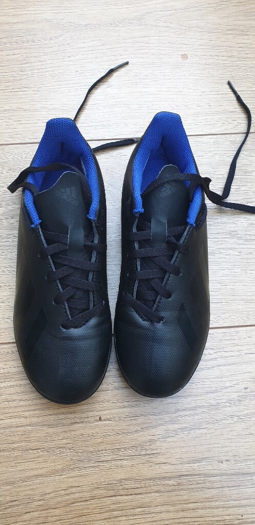 sports direct boys adidas trainers